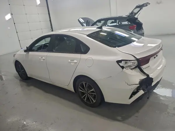 3KPF24AD3RE745701 2024 KIA FORTE - Image 2
