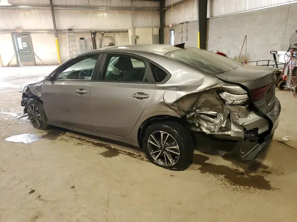 3KPF24AD3RE748811 2024 KIA FORTE - Image 2
