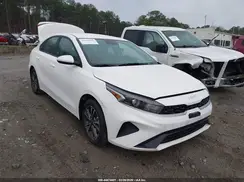 3KPF24AD3RE757069 2024 KIA FORTE
