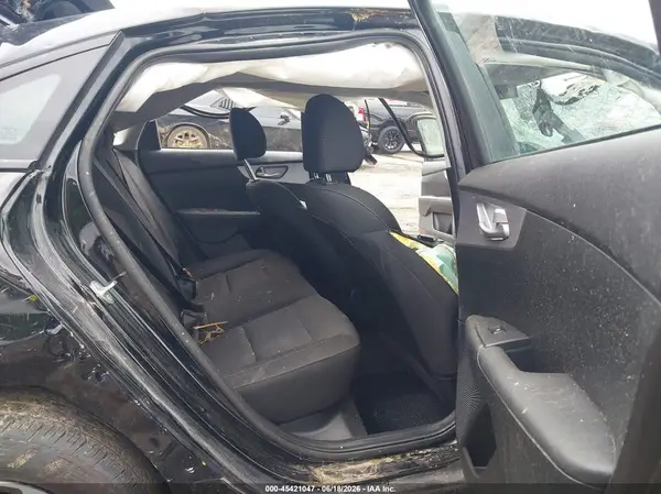 3KPF24AD3RE761655 2024 KIA FORTE - Image 8