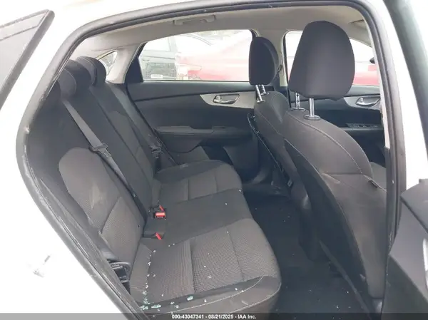 3KPF24AD3RE765012 2024 KIA FORTE - Image 8