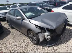 3KPF24AD3RE766175 2024 KIA FORTE