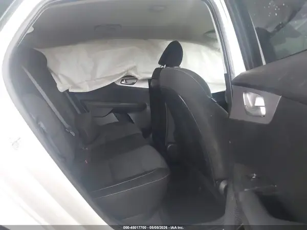 3KPF24AD3RE766855 2024 KIA FORTE - Image 8