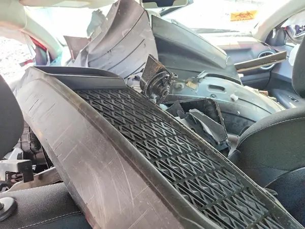 3KPF24AD3RE767813 2024 KIA FORTE - Image 8