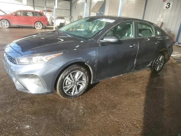 3KPF24AD3RE768072 2024 KIA FORTE - Image 1