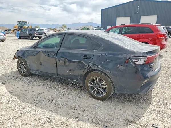 3KPF24AD3RE769352 2024 KIA FORTE - Image 2