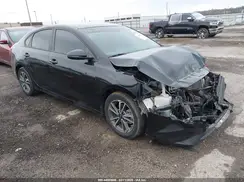 3KPF24AD3RE772493 2024 KIA FORTE