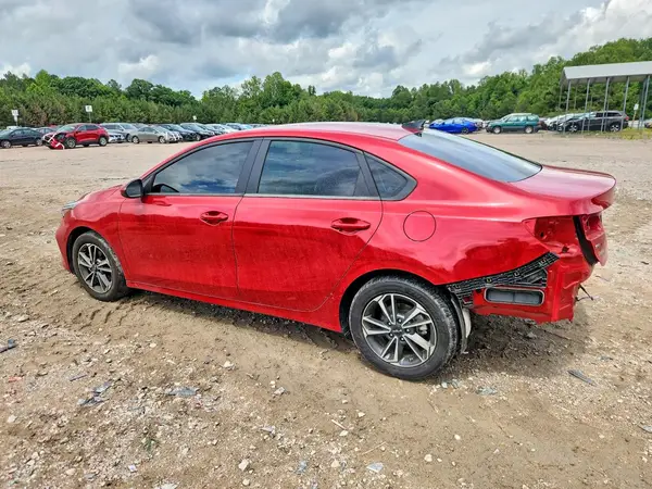 3KPF24AD3RE773336 2024 KIA FORTE - Image 2