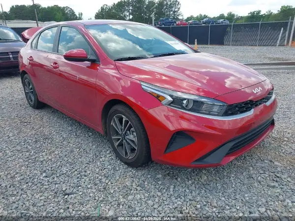 3KPF24AD3RE775619 2024 KIA FORTE - Image 1