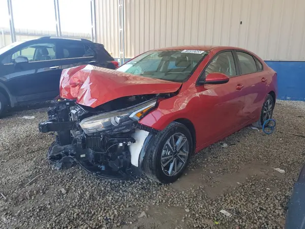 3KPF24AD3RE777841 2024 KIA FORTE - Image 1