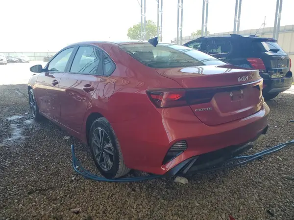 3KPF24AD3RE777841 2024 KIA FORTE - Image 2