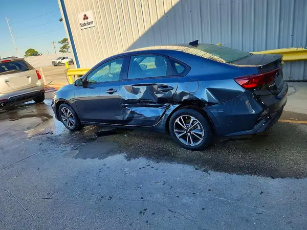 3KPF24AD3RE796339 2024 KIA FORTE - Image 2