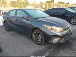 3KPF24AD3RE800633 2024 KIA FORTE