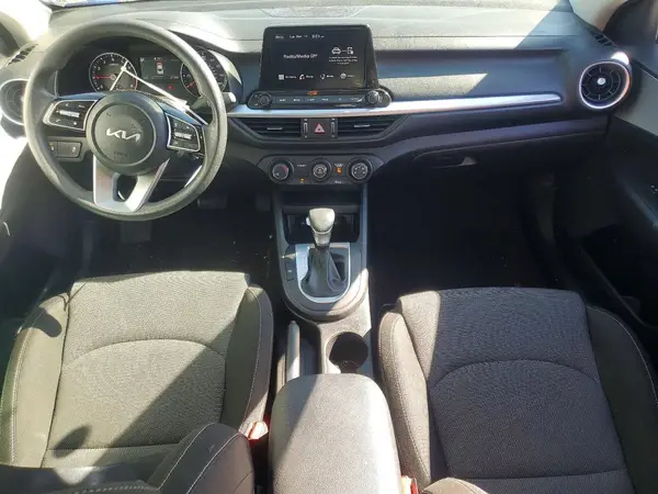 3KPF24AD3RE802530 2024 KIA FORTE - Image 8
