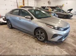 3KPF24AD3RE802995 2024 KIA FORTE