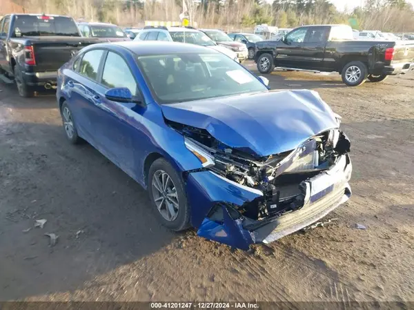 3KPF24AD3RE804438 2024 KIA FORTE - Image 1