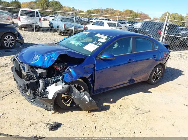 3KPF24AD3RE805718 2024 KIA FORTE - Image 2