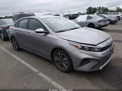 3KPF24AD3RE805749 2024 KIA FORTE