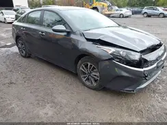 3KPF24AD3RE806366 2024 KIA FORTE