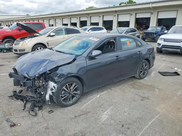 3KPF24AD3RE807355 2024 KIA FORTE - Image 1