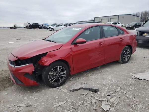 3KPF24AD3RE807937 2024 KIA FORTE - Image 1