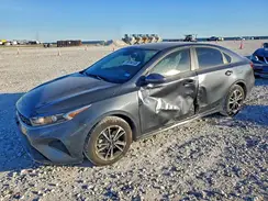 3KPF24AD3RE808215 2024 KIA FORTE