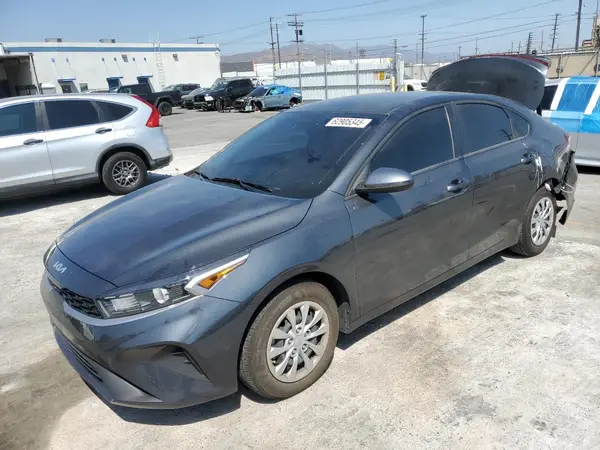 3KPF24AD3RE820204 2024 KIA FORTE - Image 1
