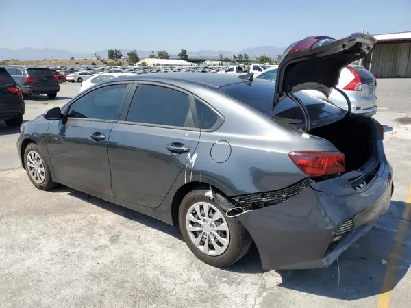 3KPF24AD3RE820204 2024 KIA FORTE - Image 2