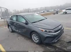 3KPF24AD3RE825208 2024 KIA FORTE