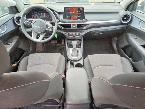 3KPF24AD3RE826150 2024 KIA FORTE - Image 8