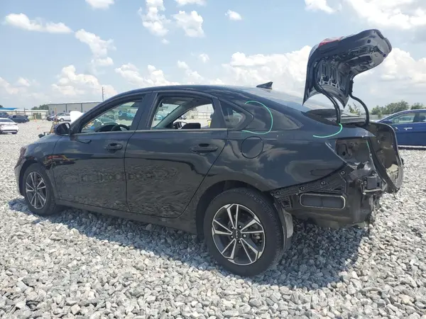 3KPF24AD3RE826696 2024 KIA FORTE - Image 2