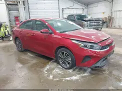 3KPF24AD3RE830294 2024 KIA FORTE