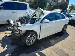 3KPF24AD3RE836256 2024 KIA FORTE