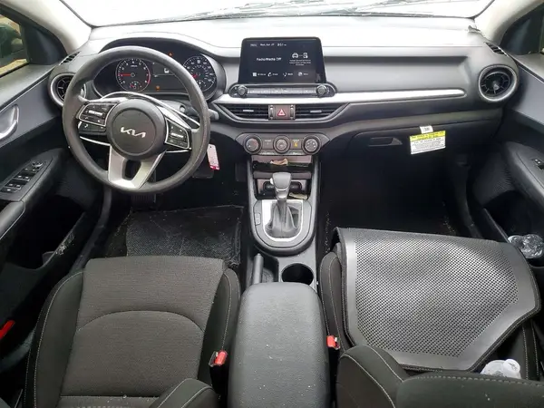 3KPF24AD3RE837147 2024 KIA FORTE - Image 8