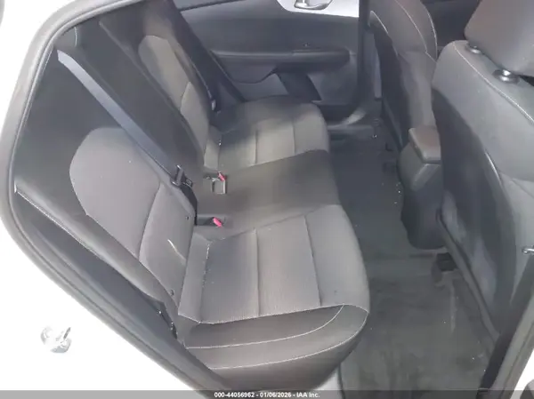 3KPF24AD3RE837455 2024 KIA FORTE - Image 8