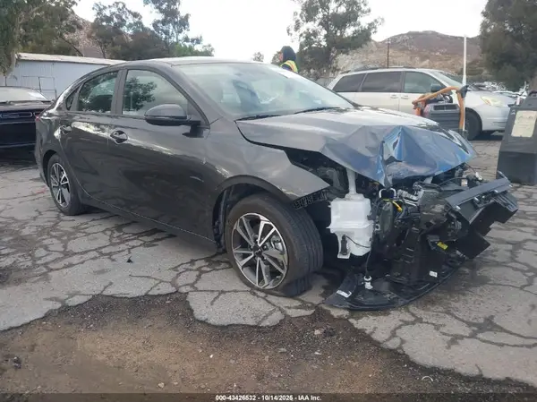 3KPF24AD3RE838007 2024 KIA FORTE - Image 1
