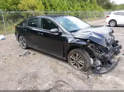 3KPF24AD3RE838055 2024 KIA FORTE