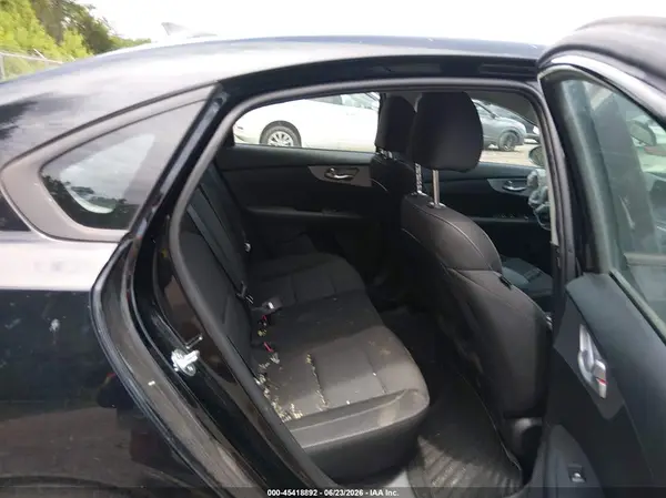 3KPF24AD3RE838055 2024 KIA FORTE - Image 8