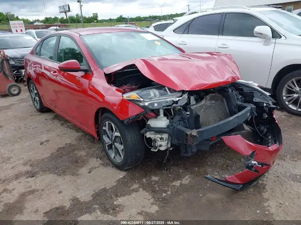 3KPF24AD4KE005189 2019 KIA FORTE - Image 1