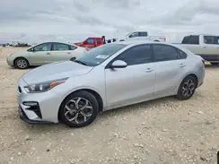3KPF24AD4KE007752 2019 KIA FORTE