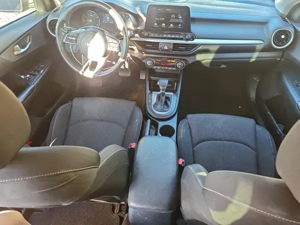 3KPF24AD4KE013440 2019 KIA FORTE - Image 8