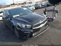 3KPF24AD4KE016645 2019 KIA FORTE