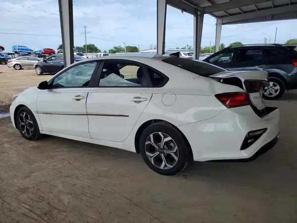 3KPF24AD4KE022624 2019 KIA FORTE - Image 2