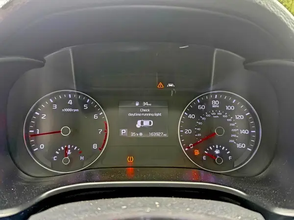 3KPF24AD4KE023322 2019 KIA FORTE - Image 8