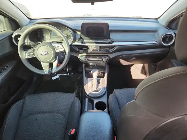3KPF24AD4KE031405 2019 KIA FORTE - Image 8