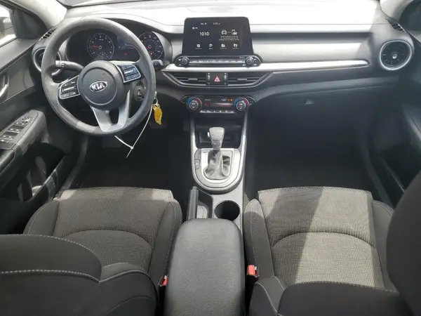 3KPF24AD4KE031923 2019 KIA FORTE - Image 8