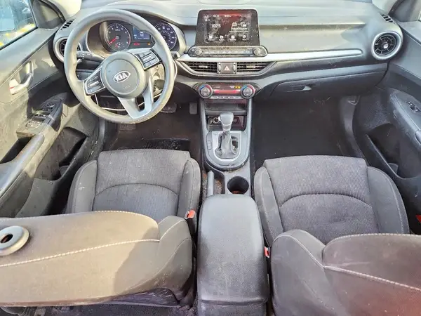3KPF24AD4KE034160 2019 KIA FORTE - Image 8