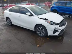 3KPF24AD4KE037091 2019 KIA FORTE