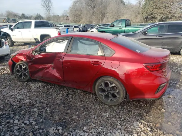 3KPF24AD4KE037866 2019 KIA FORTE - Image 2