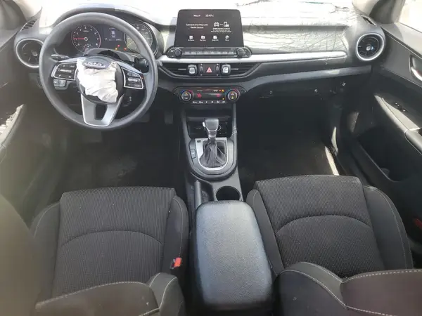 3KPF24AD4KE039939 2019 KIA FORTE - Image 8